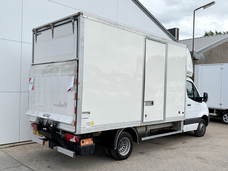 Mercedes-Benz Sprinter 514 2.2 CDI Dubbellucht Laadklep Airco Cruise Control Bakwagen Meubelbak Koffer - Furgoneta: foto 3 Mercedes-Benz Sprinter 514 2.2 CDI Dubbellucht Laadklep Airco Cruise Control Bakwagen Meubelbak Koffer - Furgoneta: foto 3