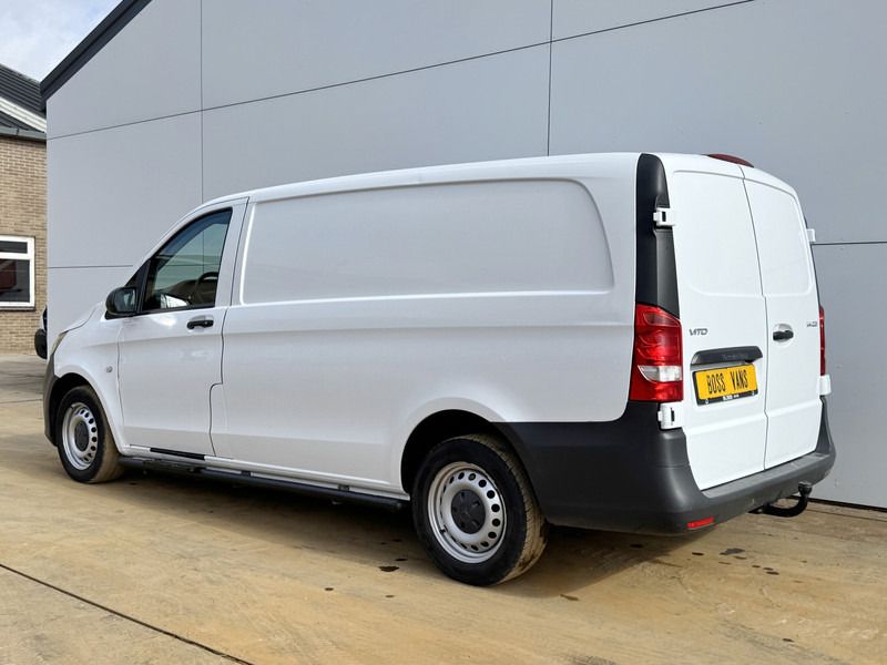 Mercedes-Benz Vito 114 1.9 CDI Automaat L2H1 Climate Control Adaptieve Cruise Side Bars Camera Carplay Trekhaak Stoelverwarming - Furgoneta pequeña: foto 2 Mercedes-Benz Vito 114 1.9 CDI Automaat L2H1 Climate Control Adaptieve Cruise Side Bars Camera Carplay Trekhaak Stoelverwarming - Furgoneta pequeña: foto 2