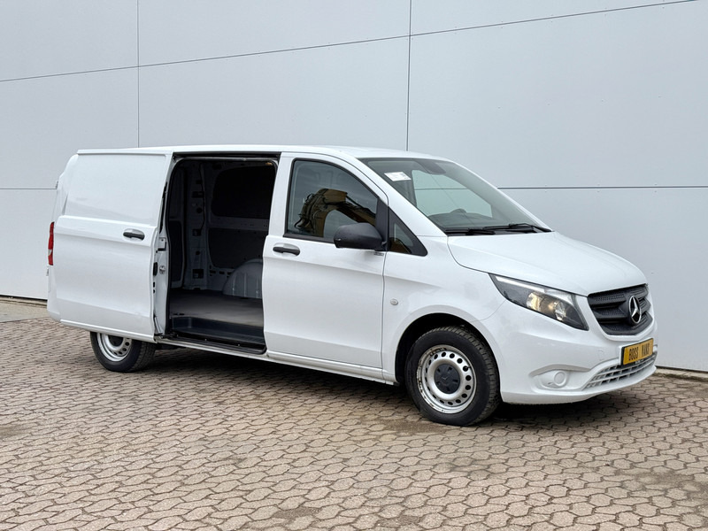 Mercedes-Benz Vito 114 2.1 CDI *Problem with 3rd gear* Automaat L2H1 Climate Control Standkachel Camera Trekhaak Navigatie - Furgoneta pequeña: foto 5 Mercedes-Benz Vito 114 2.1 CDI *Problem with 3rd gear* Automaat L2H1 Climate Control Standkachel Camera Trekhaak Navigatie - Furgoneta pequeña: foto 5