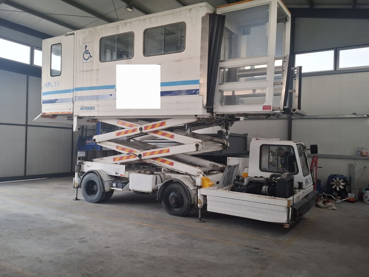 AVIOGEI EAM747 - Ambulift: foto 2 AVIOGEI EAM747 - Ambulift: foto 2