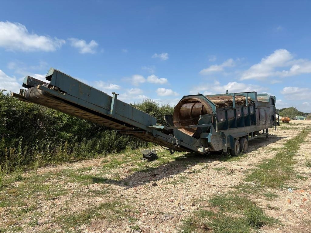 PowerScreen 725 - Cribadora: foto 1 PowerScreen 725 - Cribadora: foto 1