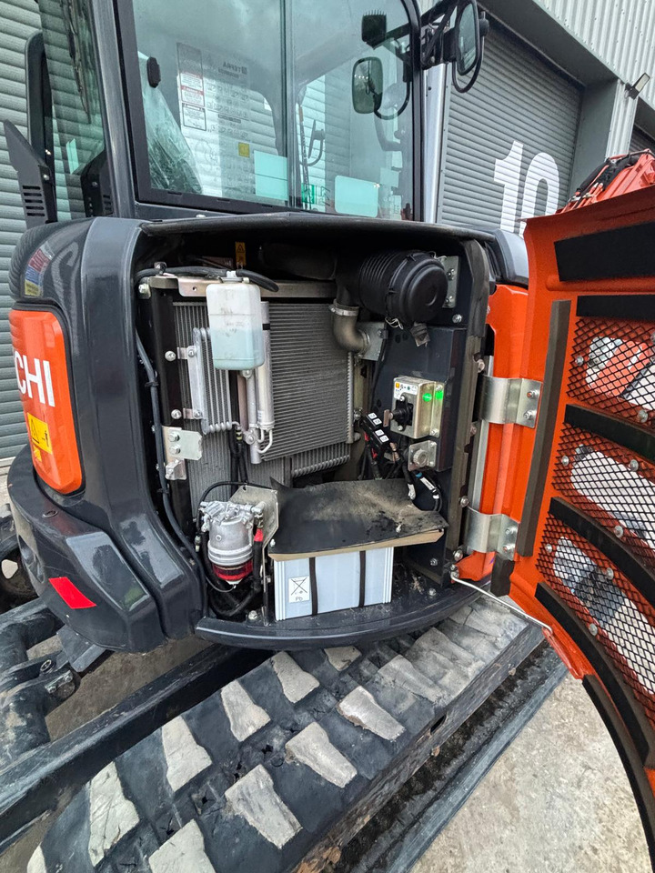 Leasing financiero de  Hitachi ZX55U-6 CLR leasing Hitachi ZX55U-6 CLR: foto 13