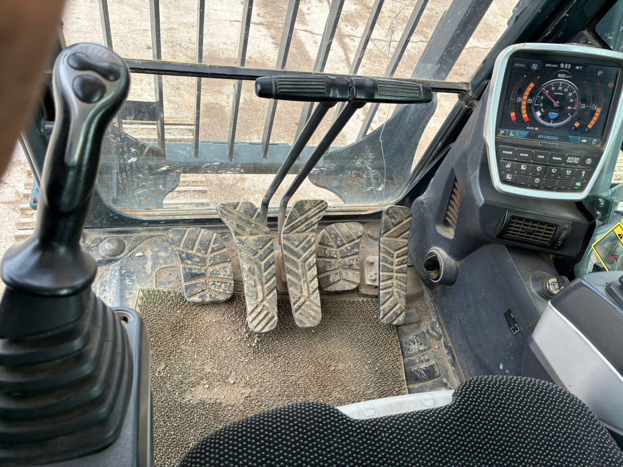 Excavadora de cadenas Hyundai HX380: foto 17