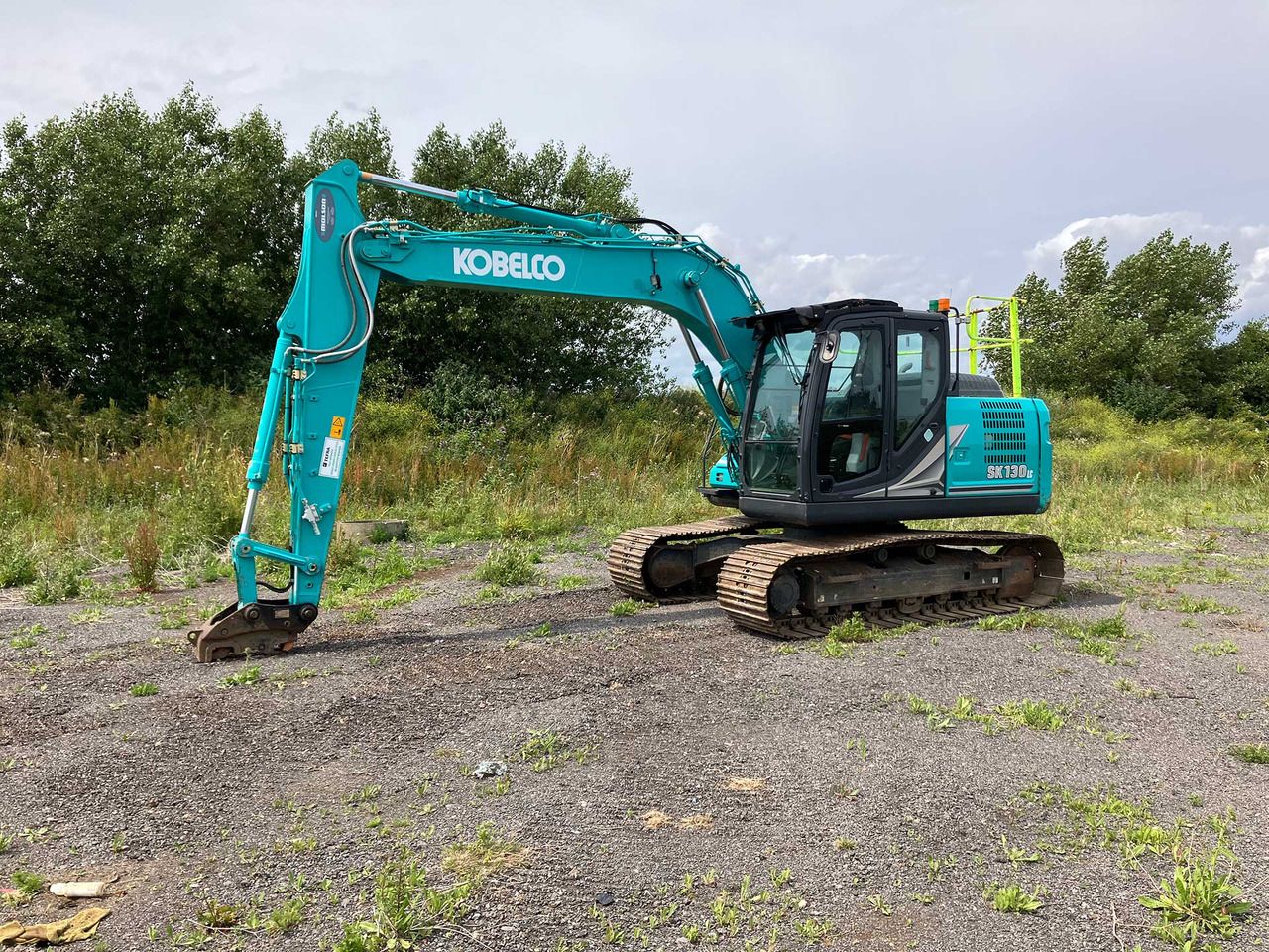 Kobelco SK130LC-11 - Excavadora de cadenas: foto 1 Kobelco SK130LC-11 - Excavadora de cadenas: foto 1