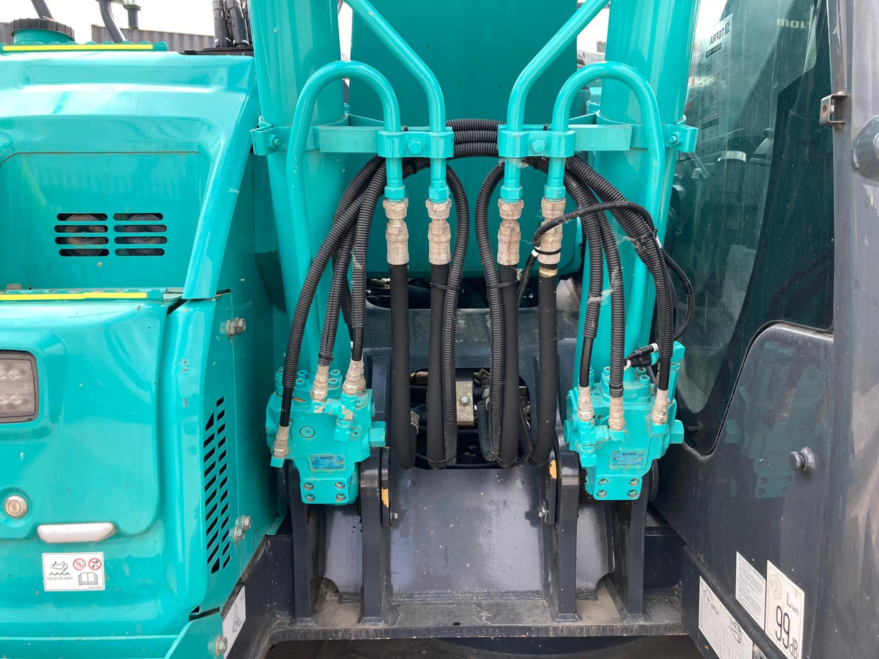 Excavadora de cadenas Kobelco SK140SRLC-7: foto 19