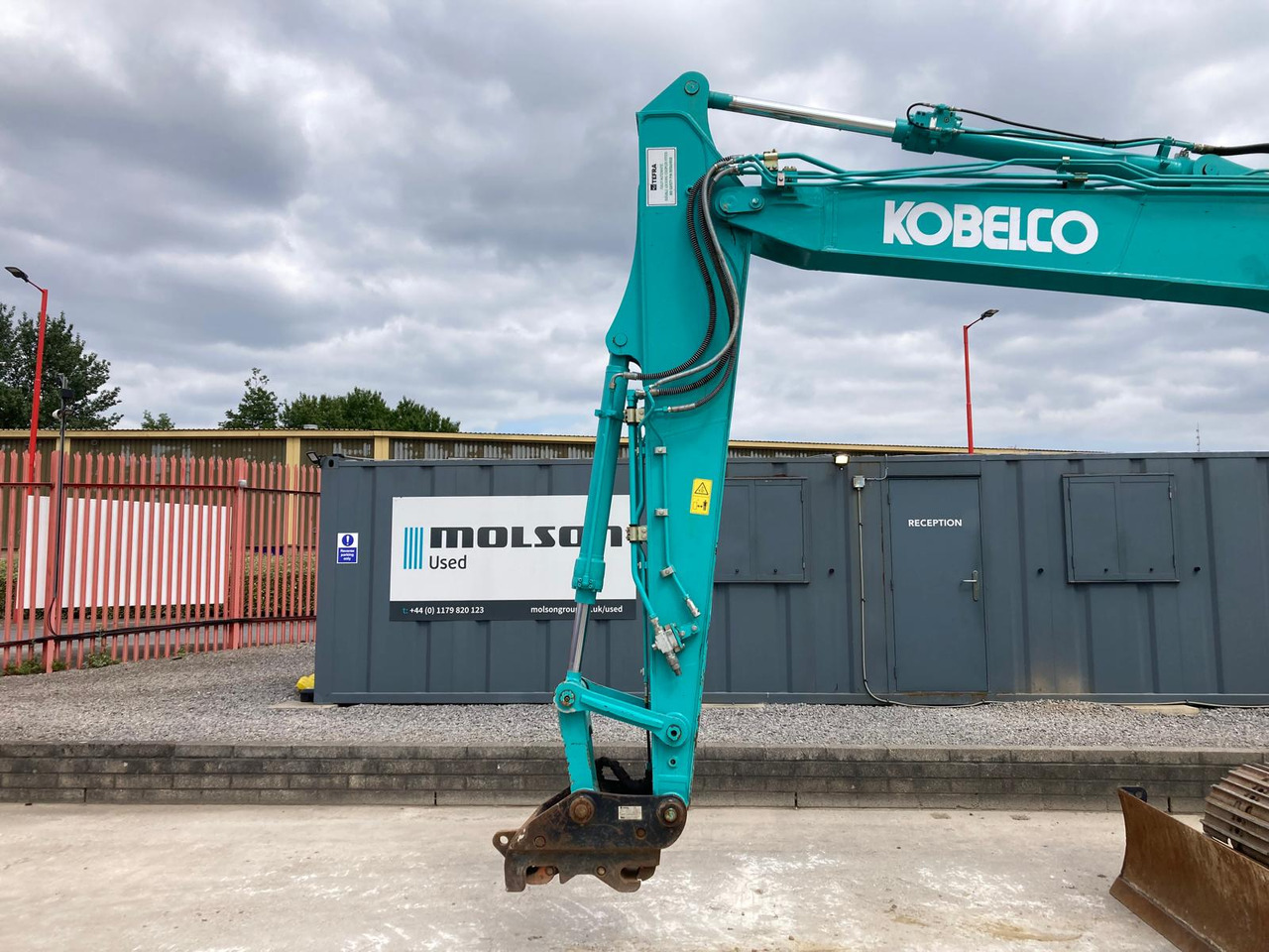 Excavadora de cadenas Kobelco SK140SRLC-7: foto 8
