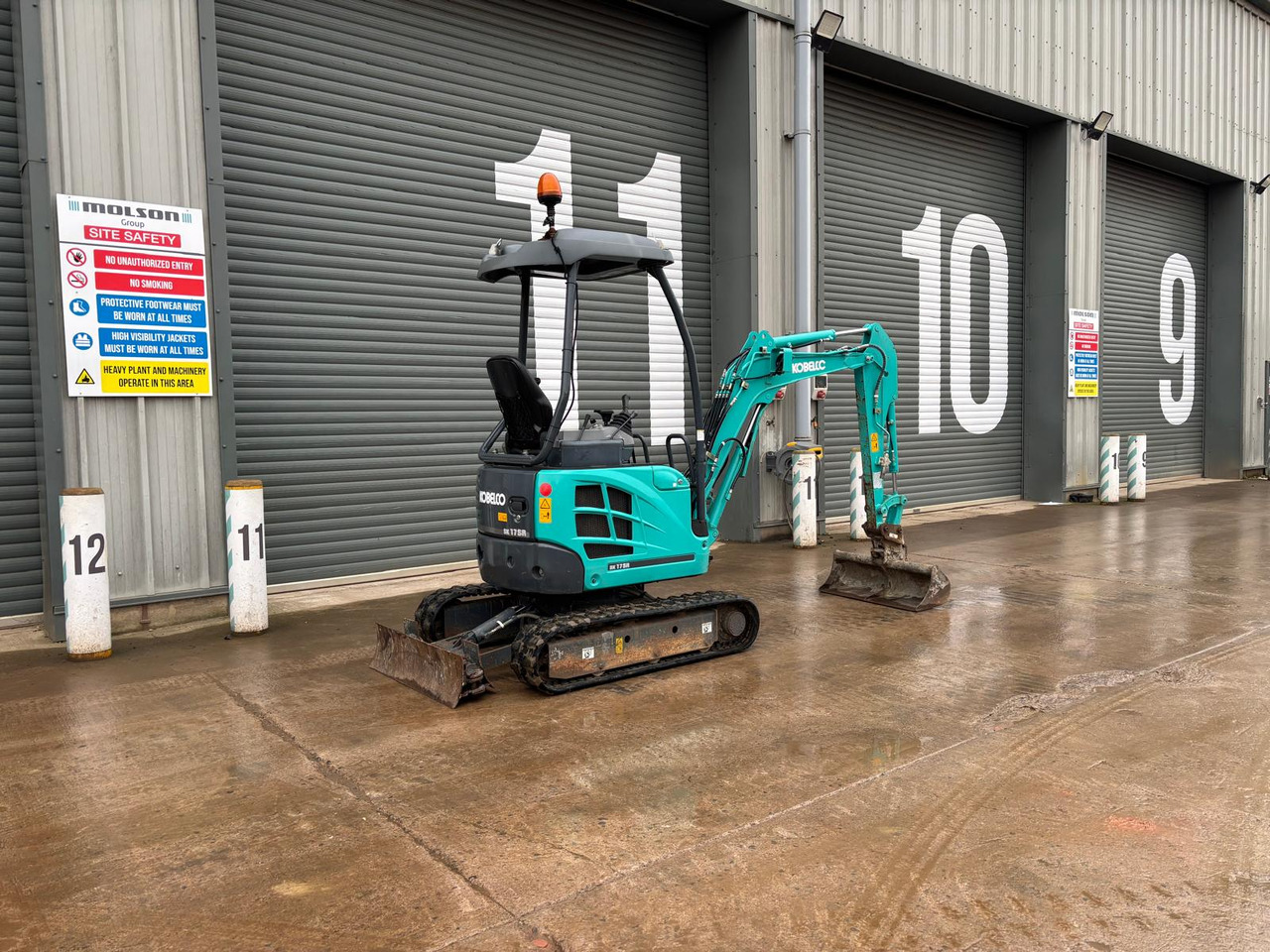 Kobelco SK17SR-3E - Miniexcavadora: foto 5 Kobelco SK17SR-3E - Miniexcavadora: foto 5