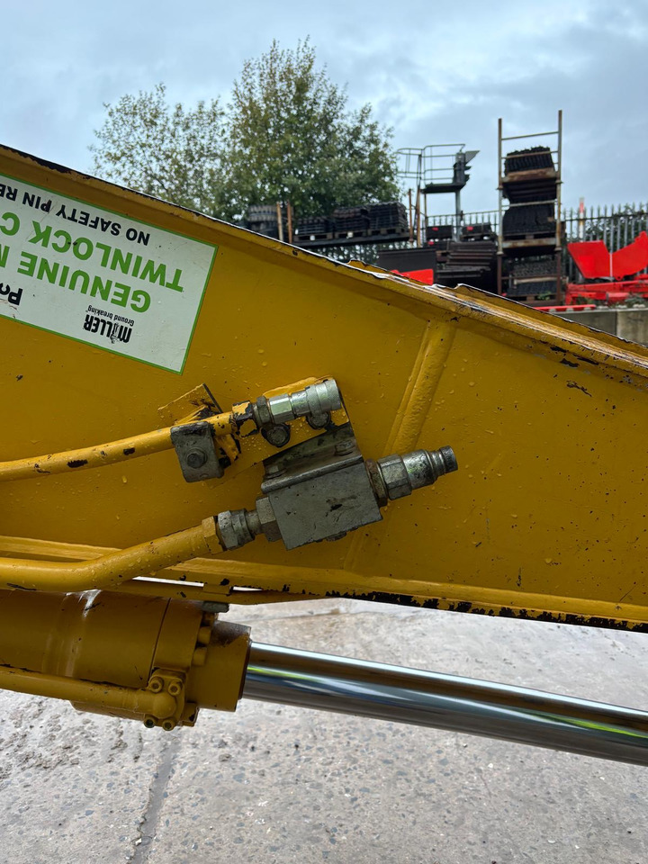 Excavadora de cadenas Kobelco SK210LC-10E: foto 11 Excavadora de cadenas Kobelco SK210LC-10E: foto 11