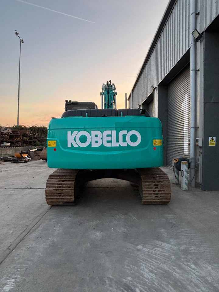 Kobelco SK210LC-11 - Excavadora de cadenas: foto 4 Kobelco SK210LC-11 - Excavadora de cadenas: foto 4