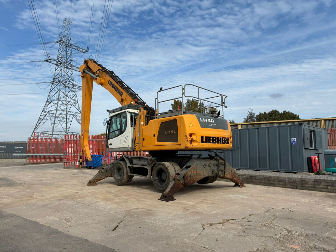 Liebherr LH40M - Manipulador de materiales: foto 3 Liebherr LH40M - Manipulador de materiales: foto 3