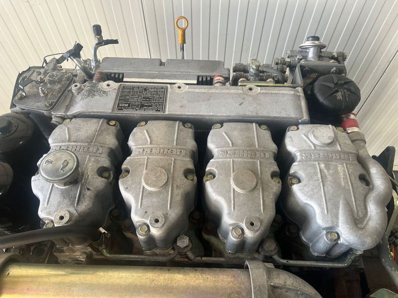Liebherr A904 Li/A904C Li/R904/R904C - Motor: foto 2 Liebherr A904 Li/A904C Li/R904/R904C - Motor: foto 2