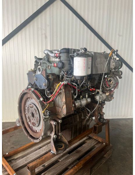Liebherr A904 Li/A904C Li/R904/R904C - Motor: foto 1 Liebherr A904 Li/A904C Li/R904/R904C - Motor: foto 1