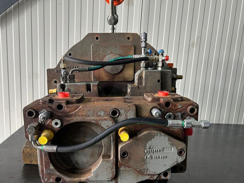 Liebherr A904C LI - Bomba hidráulica: foto 1 Liebherr A904C LI - Bomba hidráulica: foto 1