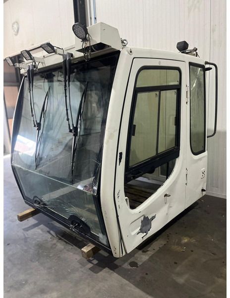 Liebherr EP934C, EP944C, EP954C, R964C, R974C R 964 C HD R 974 C HD - Cabina e interior: foto 2 Liebherr EP934C, EP944C, EP954C, R964C, R974C R 964 C HD R 974 C HD - Cabina e interior: foto 2