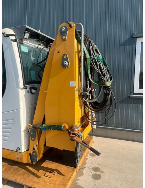 Liebherr LH 22 C LH22C - Cabina e interior: foto 5 Liebherr LH 22 C LH22C - Cabina e interior: foto 5