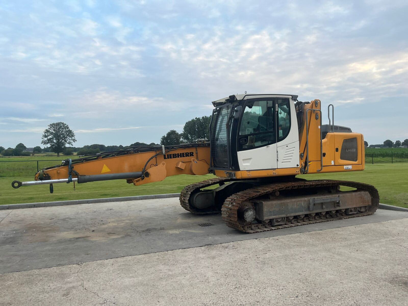 Liebherr LH22 Industry for parts - Excavadora de cadenas: foto 1 Liebherr LH22 Industry for parts - Excavadora de cadenas: foto 1