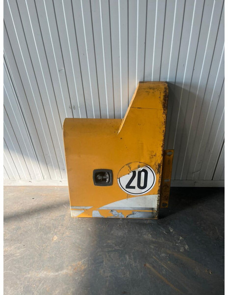 Liebherr R904 / A904C Li / A904 Li / A900C Li / A900C / R900C Li / R904C - Puerta y piezas: foto 1 Liebherr R904 / A904C Li / A904 Li / A900C Li / A900C / R900C Li / R904C - Puerta y piezas: foto 1