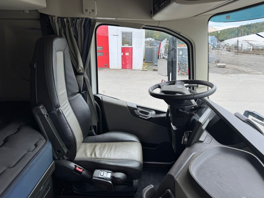 Cabeza tractora Volvo FH540 6 X 4: foto 20 Cabeza tractora Volvo FH540 6 X 4: foto 20