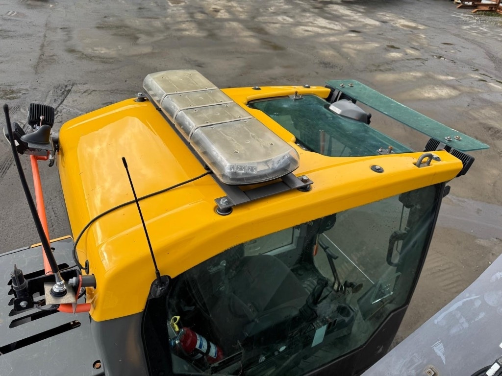 Excavadora de cadenas Volvo ECR 235 E: foto 23