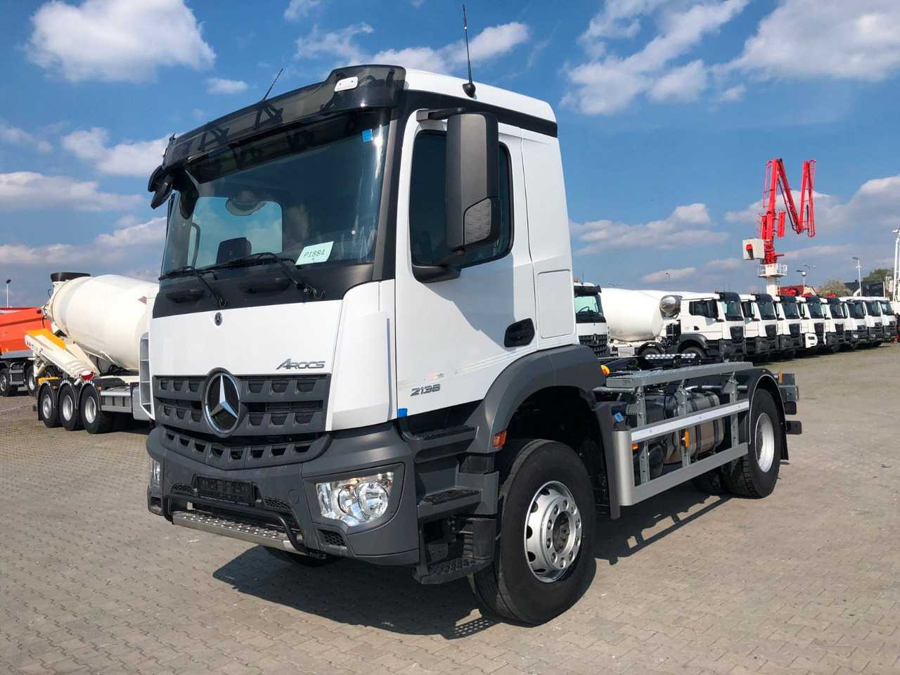 Mercedes-Benz AROCS 2136 Abrollkipper HYVA HKS-12-37-S - Multibasculante camión: foto 2 Mercedes-Benz AROCS 2136 Abrollkipper HYVA HKS-12-37-S - Multibasculante camión: foto 2