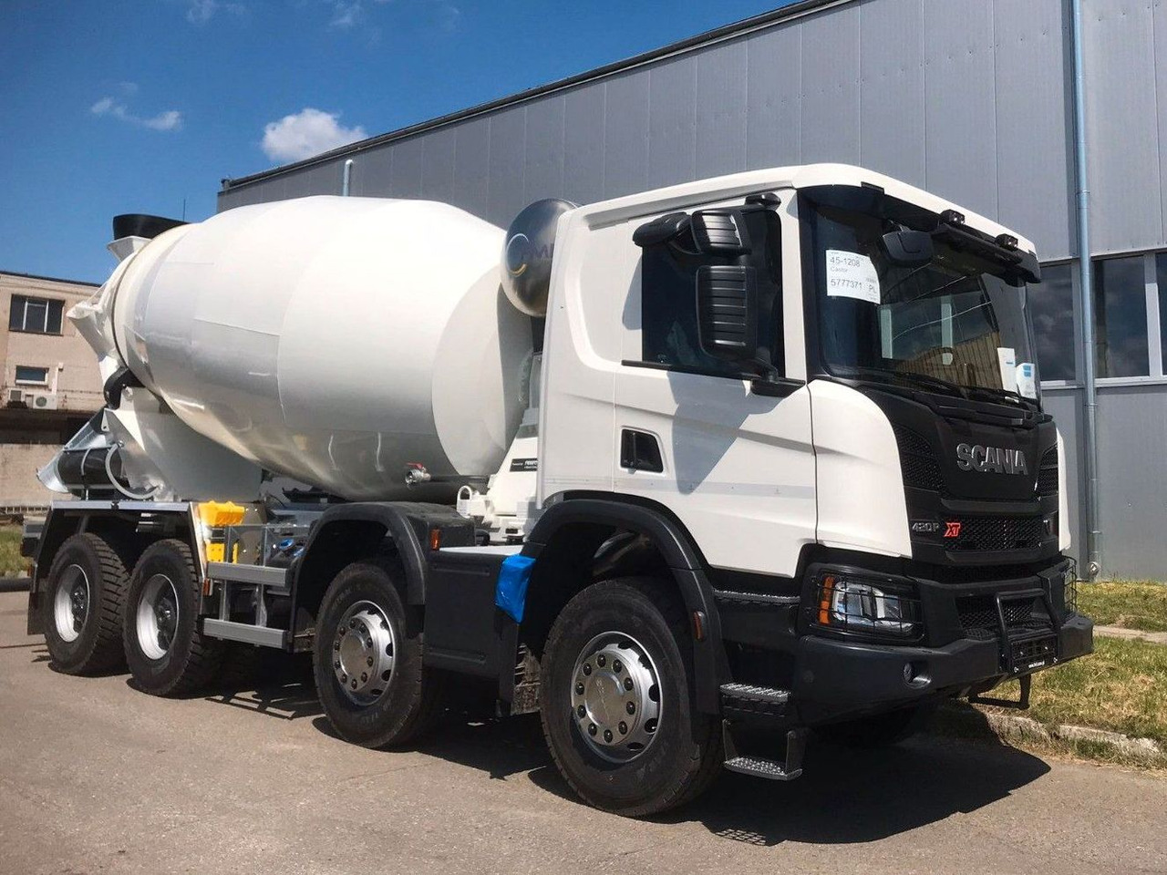 Camión hormigonera nuevo Scania P420 8X4 FML 10 M3 Scania P420 8X4 FML 10 M3: foto 6