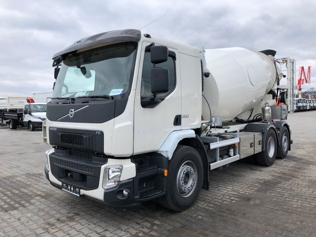 Volvo FE 350 FML 7 M3 RINNE 10 M - Camión hormigonera: foto 2 Volvo FE 350 FML 7 M3 RINNE 10 M - Camión hormigonera: foto 2