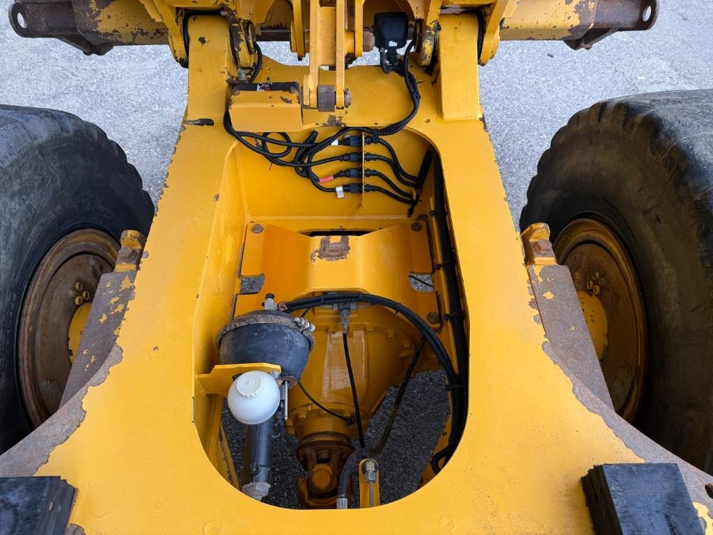 Dúmper articulado Volvo A 25 D: foto 38