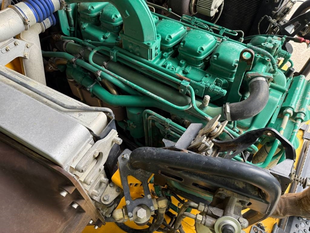 Dúmper articulado Volvo A 25 D: foto 15