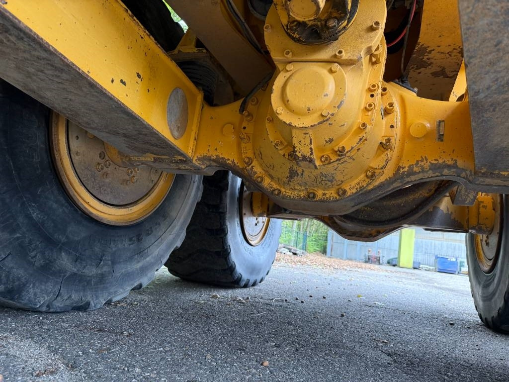 Dúmper articulado Volvo A 25 D: foto 31