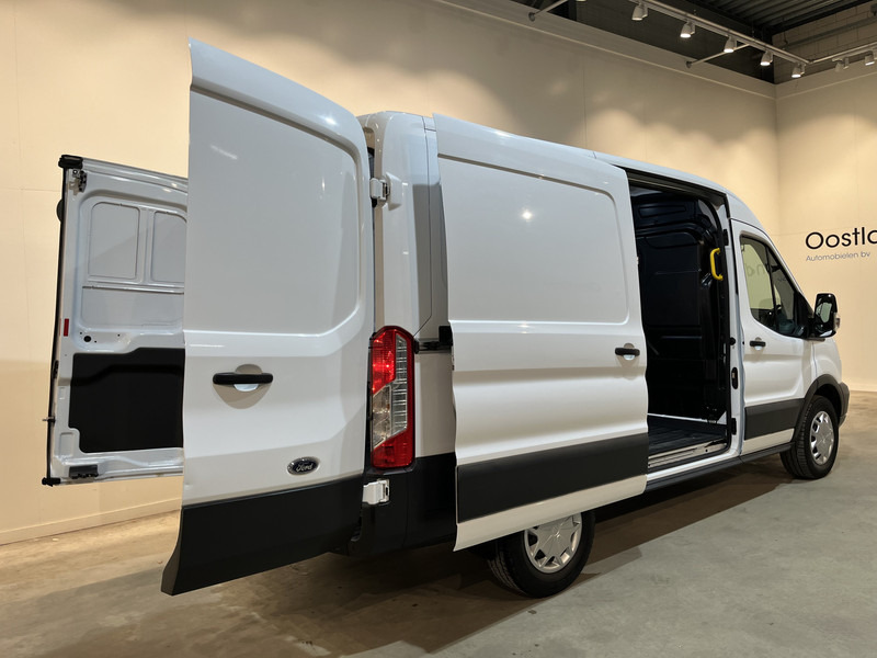 Furgón Ford Transit 2.0 TDCI L2H2 130 PK Trend / Euro 6 / Airco / Cruise Control / Trekhaak / PDC / 3-Zits / 42.300 KM !!  BPM VRIJ !!: foto 16