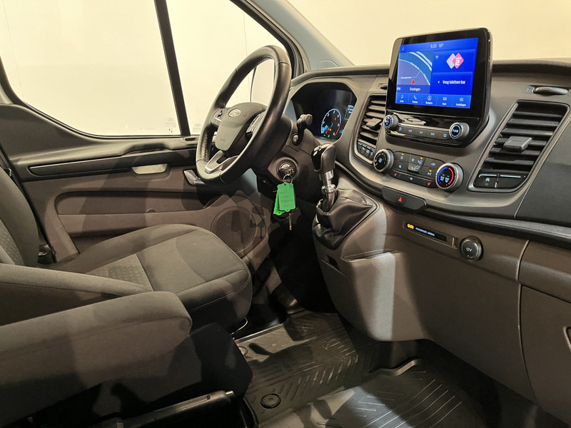 Ford Transit Custom 340 2.0 TDCI L1H1 Trend 130 PK Servicebus / Sortimo Inrichting / Euro 6 / Schuifdeur L + R / 220V. / Airco / Cruise Control / PDC / CarPlay / Trekhaak / Navigatie / - Furgoneta pequeña: foto 3 Ford Transit Custom 340 2.0 TDCI L1H1 Trend 130 PK Servicebus / Sortimo Inrichting / Euro 6 / Schuifdeur L + R / 220V. / Airco / Cruise Control / PDC / CarPlay / Trekhaak / Navigatie / - Furgoneta pequeña: foto 3