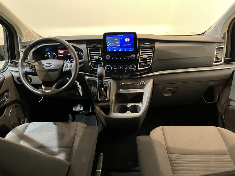 Ford Transit Custom Tourneo PHEV Titanium 130 PK Automaat 8 Persoons / 2x Schuifdeur / Euro 6 / CarPlay / Camera / Airco / Cruise Control / LMV / Navigatie / Klep / 14.000 KM !! - Coche: foto 3 Ford Transit Custom Tourneo PHEV Titanium 130 PK Automaat 8 Persoons / 2x Schuifdeur / Euro 6 / CarPlay / Camera / Airco / Cruise Control / LMV / Navigatie / Klep / 14.000 KM !! - Coche: foto 3