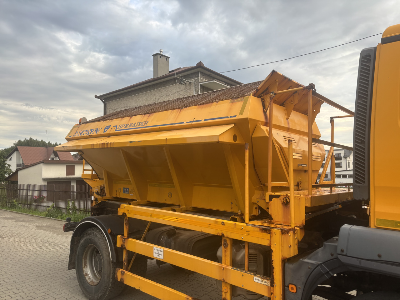 MAN TGM 18.250 4X4BB GRITTER/SPREADER/PLOUGH - Máquina quitanieve: foto 5 MAN TGM 18.250 4X4BB GRITTER/SPREADER/PLOUGH - Máquina quitanieve: foto 5