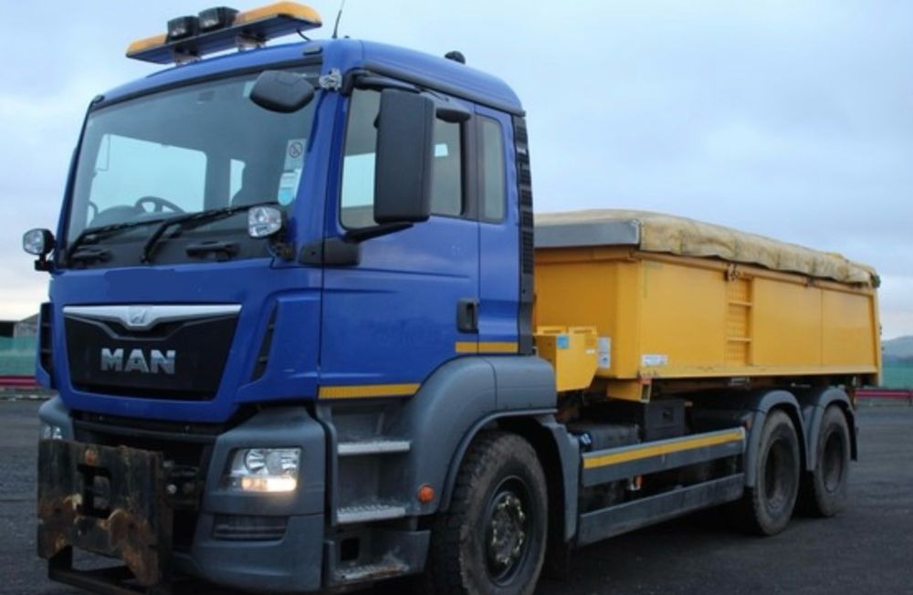 MAN Tgs 26.360 6x4 wywrotka piaskarka pług e6 euro6 - Volquete camión: foto 5 MAN Tgs 26.360 6x4 wywrotka piaskarka pług e6 euro6 - Volquete camión: foto 5