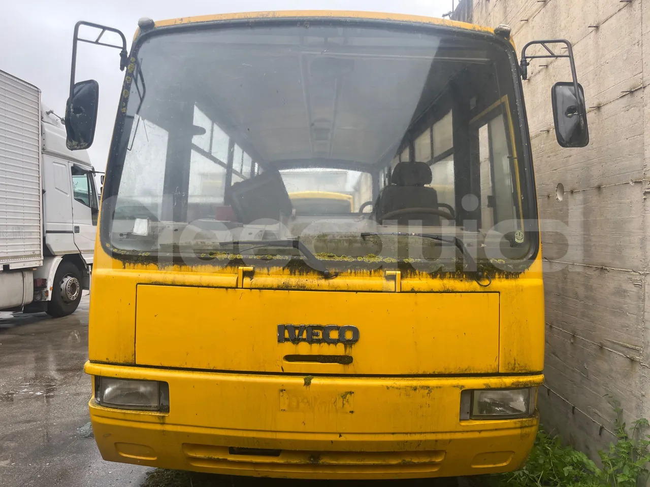 Bundle di 4 mezzi Iveco - Cacciamali Fiat - Coriasco Iveco - Cacciamali Iveco - Cacciamali - Autobús escolar: foto 1 Bundle di 4 mezzi Iveco - Cacciamali Fiat - Coriasco Iveco - Cacciamali Iveco - Cacciamali - Autobús escolar: foto 1