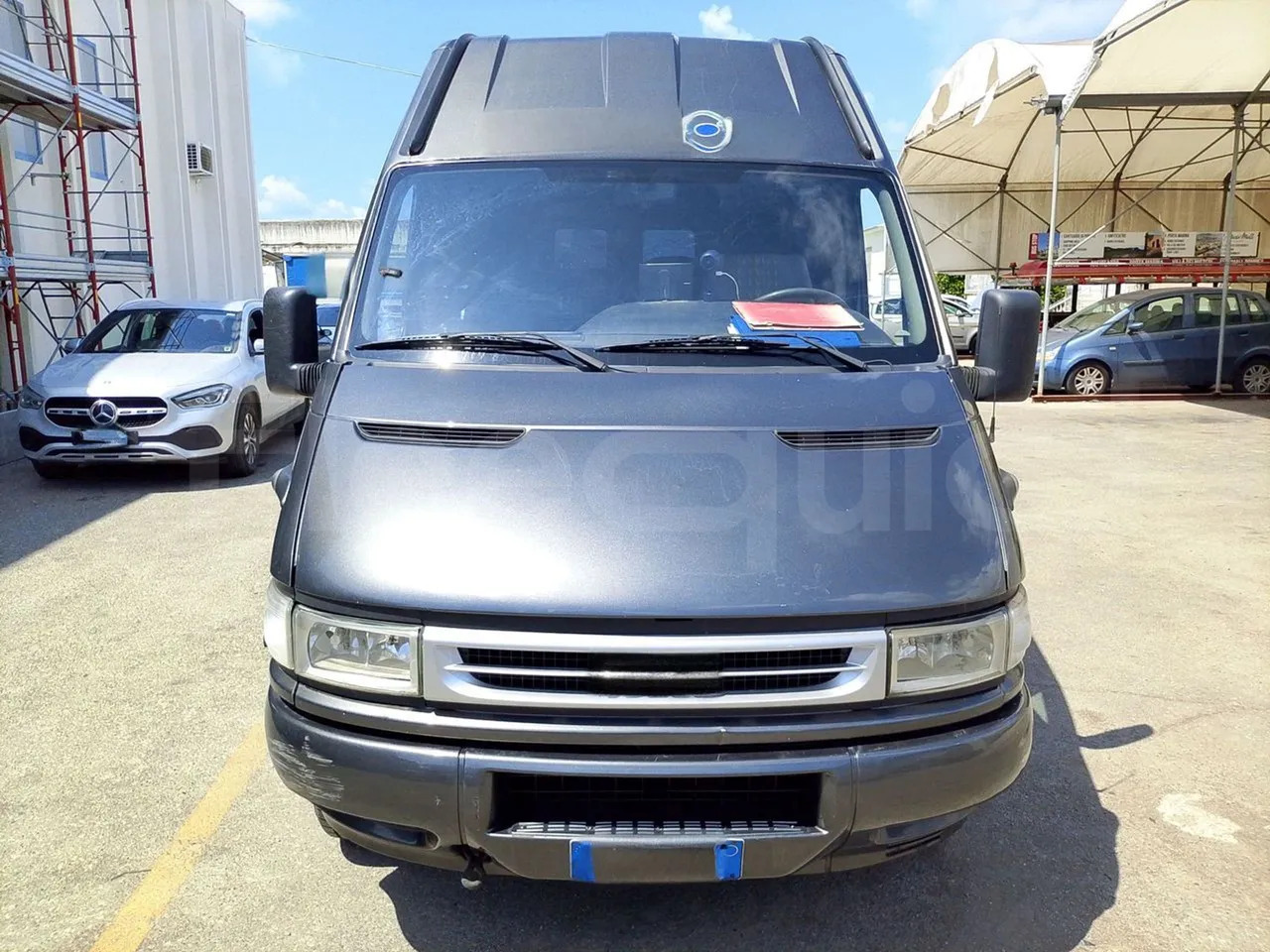 Iveco Daily - Minibús, Furgoneta de pasajeros: foto 2 Iveco Daily - Minibús, Furgoneta de pasajeros: foto 2