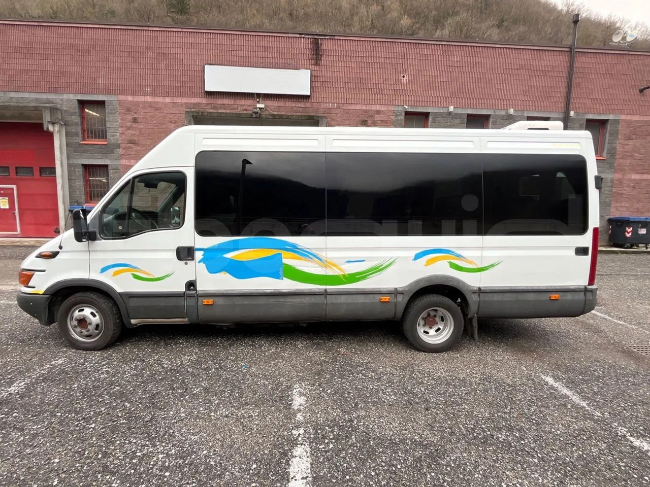 Iveco Daily - Minibús, Furgoneta de pasajeros: foto 3 Iveco Daily - Minibús, Furgoneta de pasajeros: foto 3