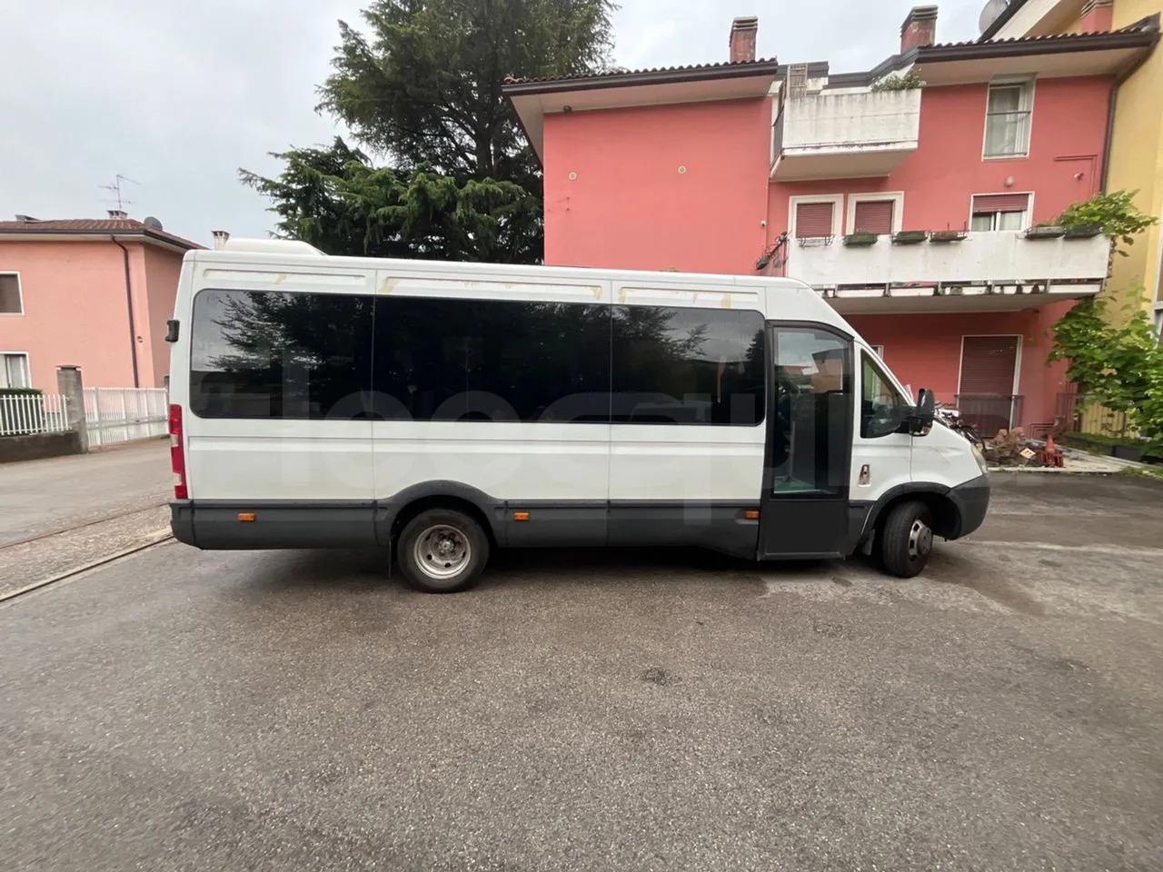 Minibús, Furgoneta de pasajeros Iveco Daily: foto 11