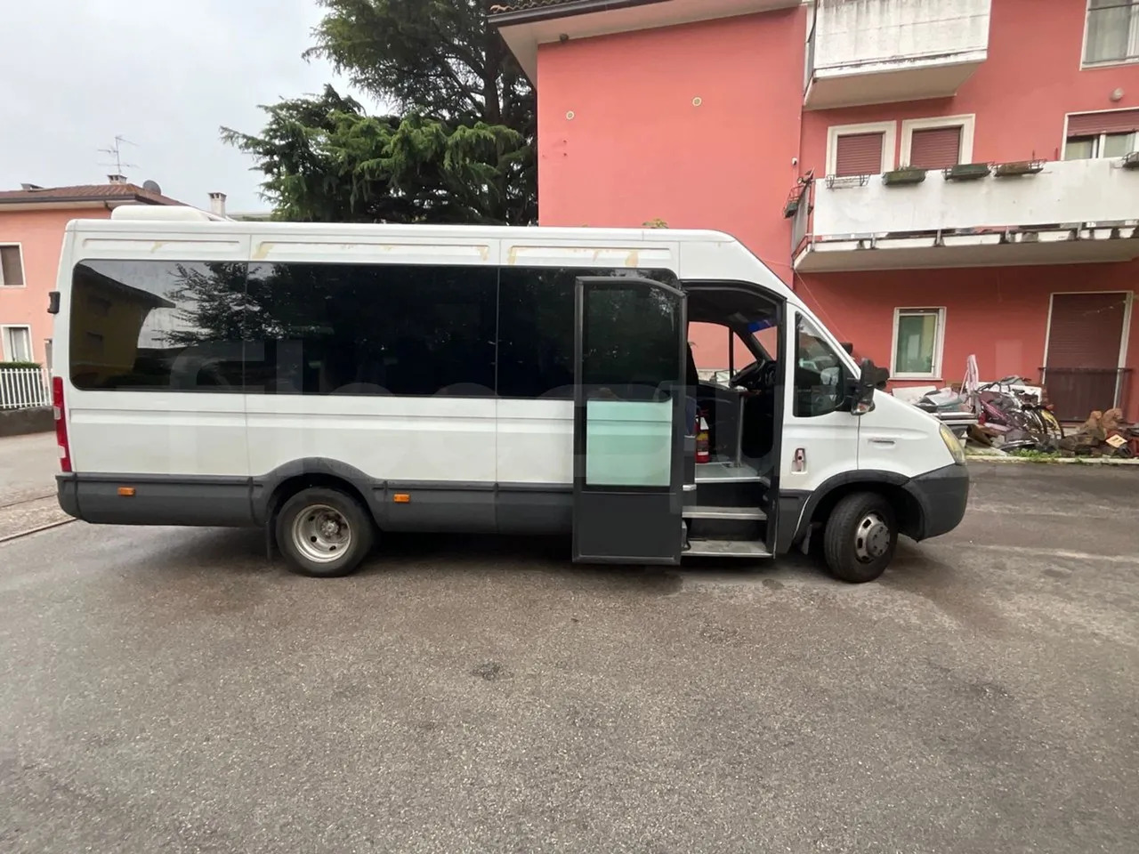 Minibús, Furgoneta de pasajeros Iveco Daily: foto 12