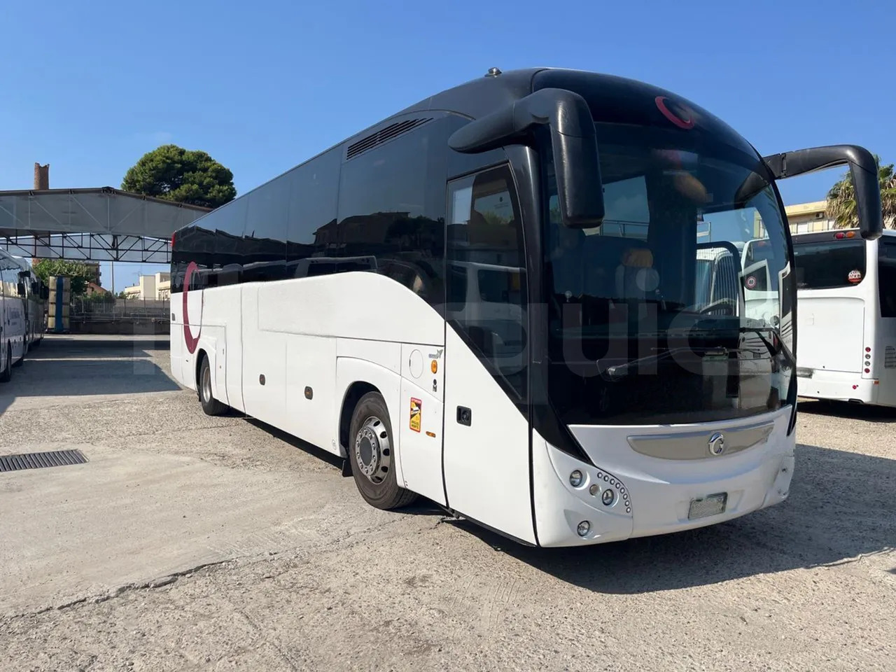 Iveco Magelys - Autocar: foto 1 Iveco Magelys - Autocar: foto 1