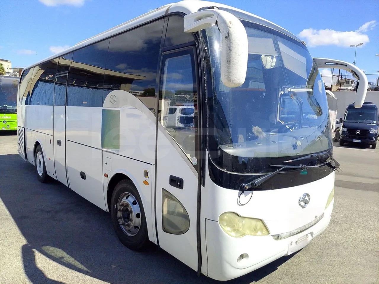 King Long XMQ6900 - Autocar: foto 1 King Long XMQ6900 - Autocar: foto 1