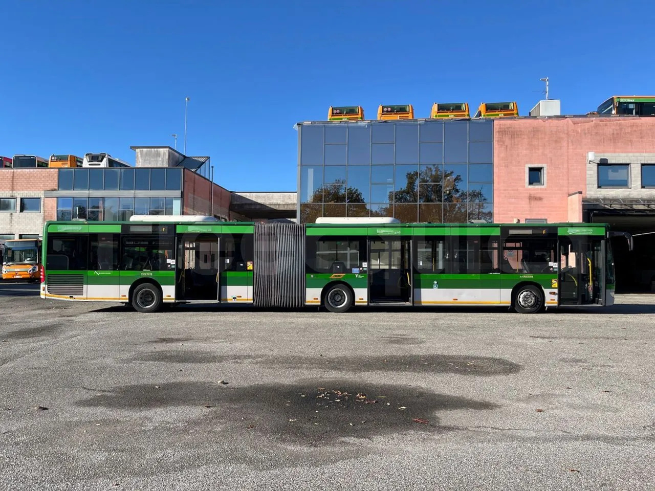 Leasing financiero de  Mercedes-Benz O 530 leasing Mercedes-Benz O 530: foto 12