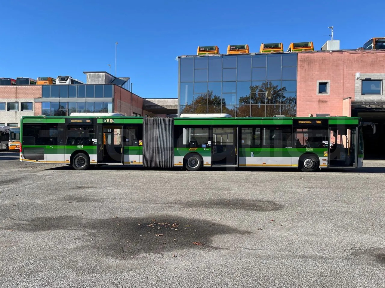 Leasing financiero de  Mercedes-Benz O 530 leasing Mercedes-Benz O 530: foto 10