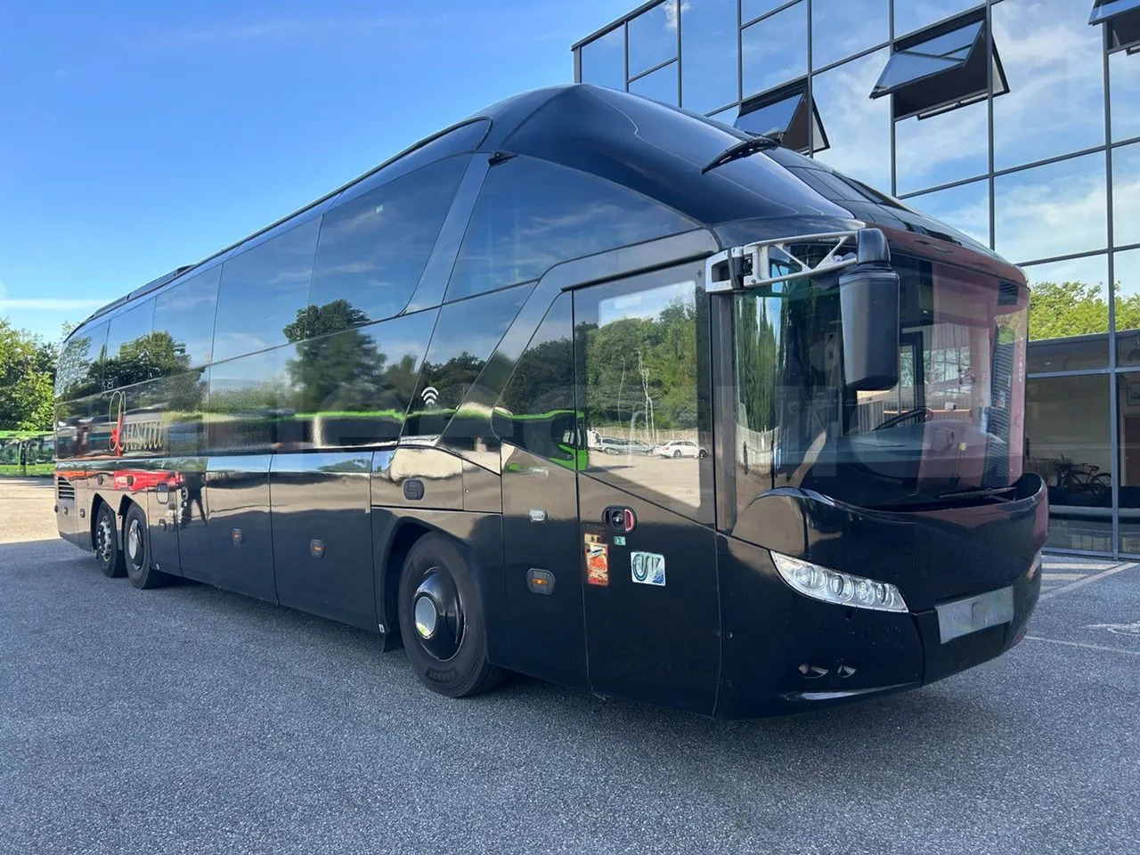 Neoplan Starliner - Autocar: foto 1 Neoplan Starliner - Autocar: foto 1