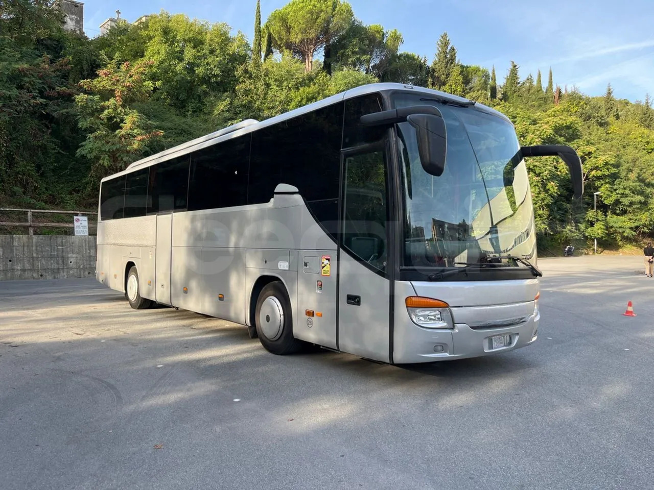 Setra S415 - Autocar: foto 1 Setra S415 - Autocar: foto 1