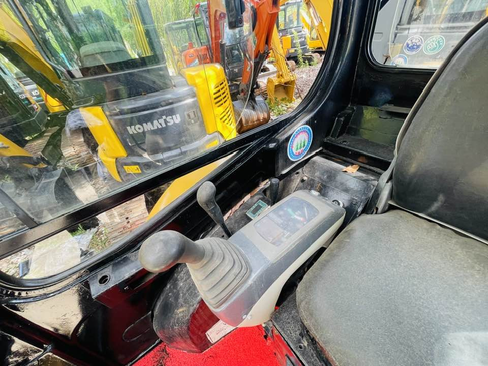 CAT 303C CR - Miniexcavadora: foto 2 CAT 303C CR - Miniexcavadora: foto 2