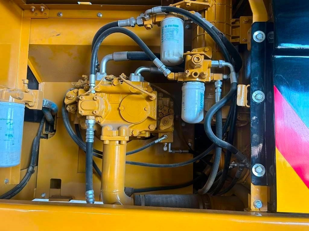 Excavadora de cadenas CAT 329 D: foto 10