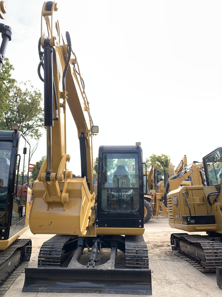 CATERPILLAR 305.5E2 - Excavadora de cadenas: foto 1 CATERPILLAR 305.5E2 - Excavadora de cadenas: foto 1