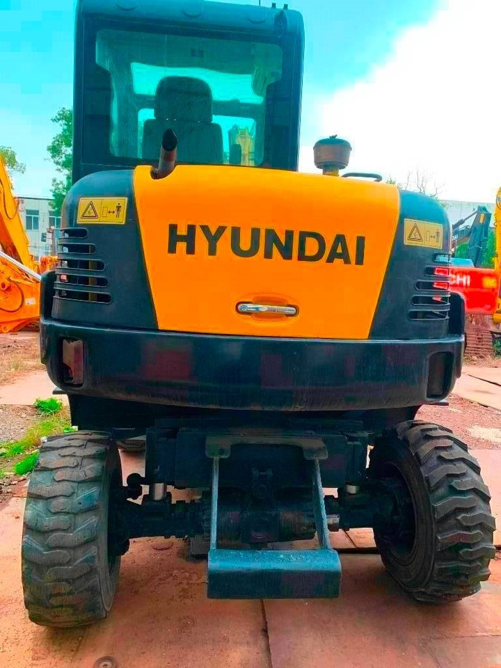 Hyundai Robex 60 W-7 - Excavadora de ruedas: foto 5 Hyundai Robex 60 W-7 - Excavadora de ruedas: foto 5