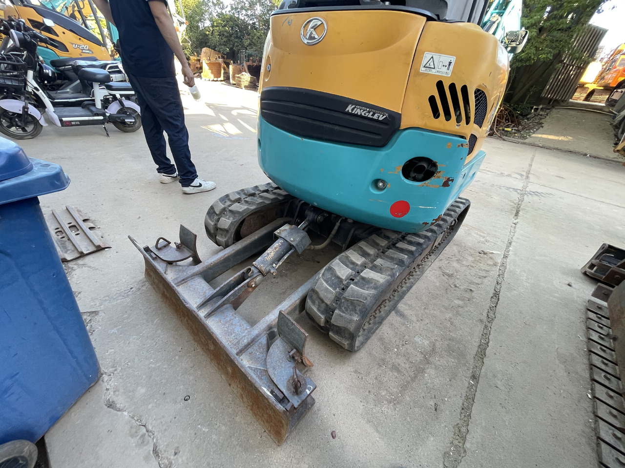 Kubota U17 (ZCP/Zero-Tail-Swing) Mini Excavator - Miniexcavadora: foto 2 Kubota U17 (ZCP/Zero-Tail-Swing) Mini Excavator - Miniexcavadora: foto 2